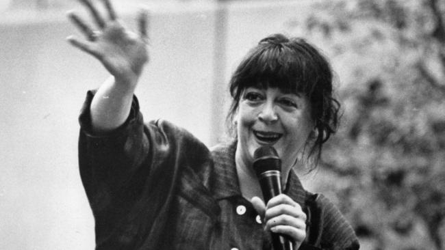 Wendy Harmer doing stand-up back in 1989.