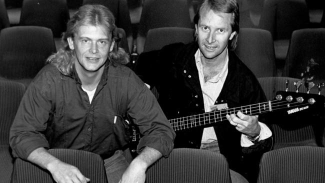 John Farnham with long-time manager Glenn Wheatley in July 1987.