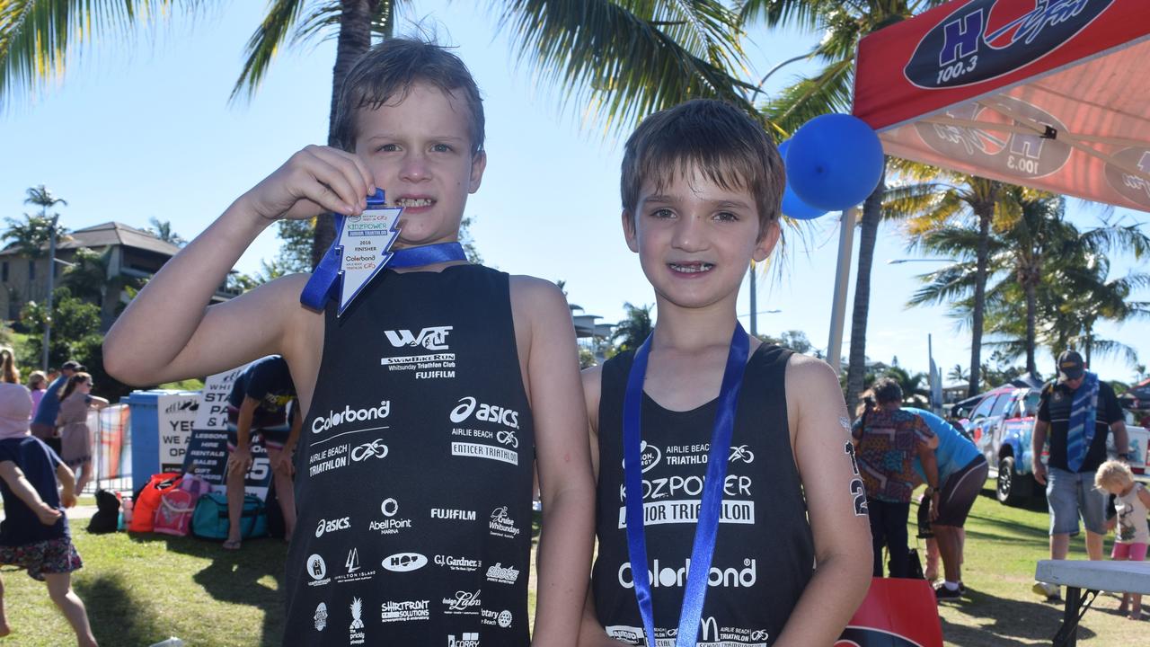 Austin and Stirling Edwards-Bland in 2016 competing in the junior triathlon. Picture: Inge Hansen / Whitsunday Times.