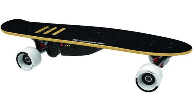 Put fun on cruise with the lithium-ion-powered electric skateboard made to zoom