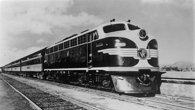 The B-class locomotive Harold W Clapp. Picture, Rose Postcard series, State Library of Victoria