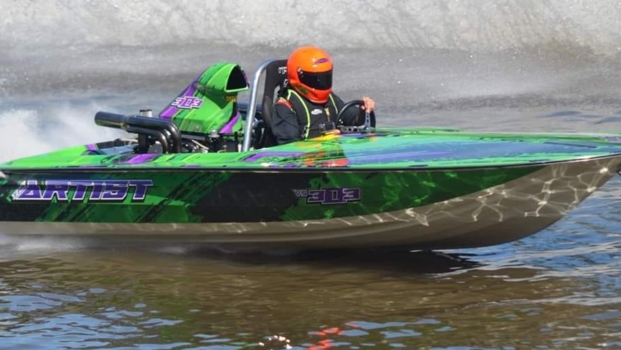 Crash at Australian BAD Boat Championships at Berri | The Advertiser