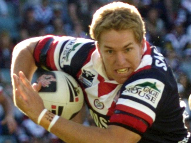 Manly win April 01, 2007. Round 03  Rugby League at Aussie Stadium Moore Park. Manly Sea Eagles v Sydney City Roosters .  Manly  win 30-8 . Mitchell Aubusson breaks the Manly defence to score the Roosters only try . (Photo by Craig Wilson)