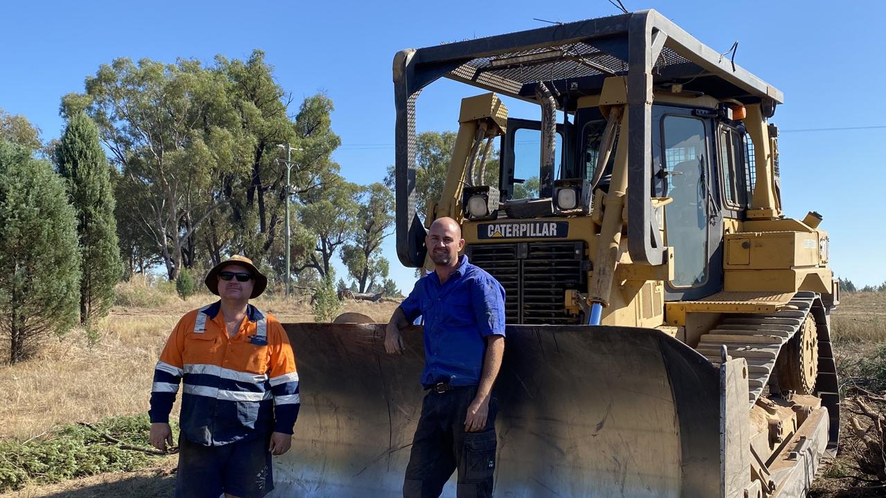 Cranbrook Bushfire Machine Operator Tom Warren Clears Path For Access