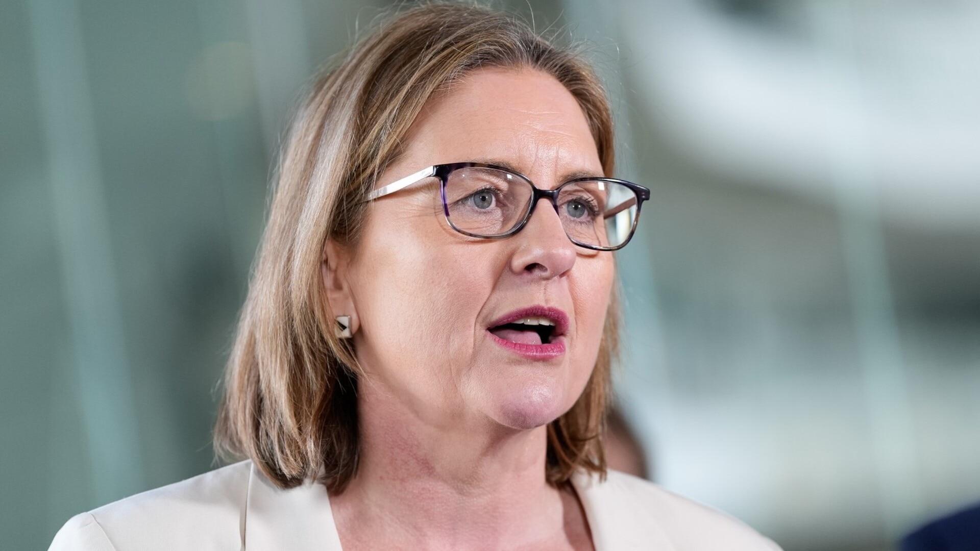 Jacinta Allan’s unpopularity placing a drag on Labor’s election chances