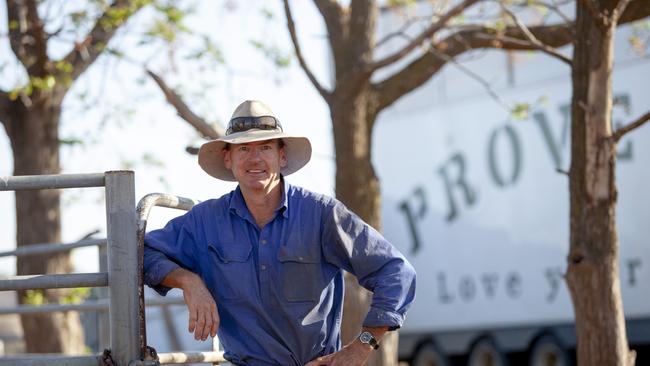 Bundle and Peter Lawson run family properties Gundillawah in the Mundarlo Valley and Trewalla at Book Book, in NSW’s South West Slopes.