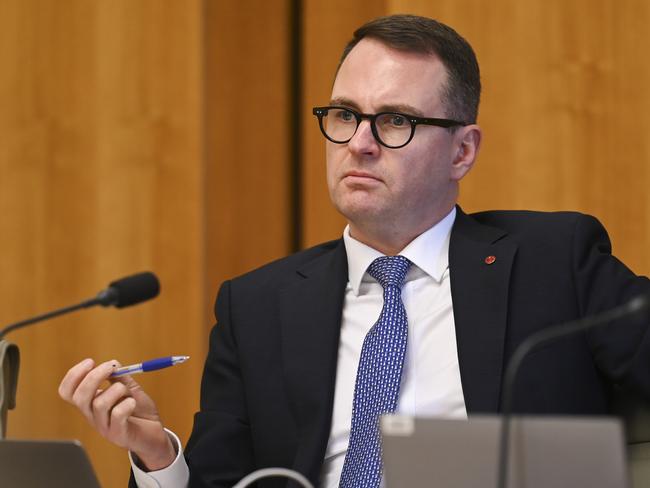 CANBERRA, AUSTRALIA, NewsWire Photos. OCTOBER 26, 2023: Senator Andrew Bragg during the Economics Senate Inquiry at Parliament House in Canberra. Picture: NCA NewsWire / Martin Ollman