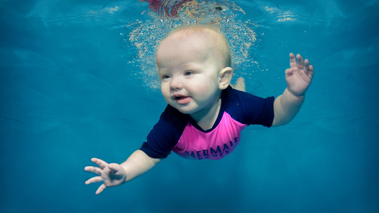 Baby photos: Underwater kids’ picture business booming in Sydney ...