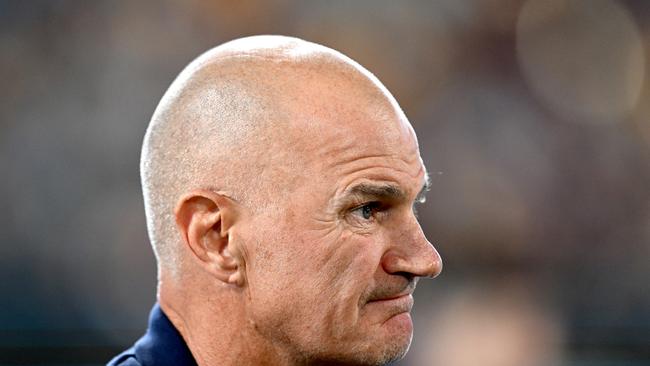 BRISBANE, AUSTRALIA - AUGUST 11: Coach Brad Arthur of the Eels looks dejected as he watches on during the round 24 NRL match between the Brisbane Broncos and Parramatta Eels at The Gabba on August 11, 2023 in Brisbane, Australia. (Photo by Bradley Kanaris/Getty Images)