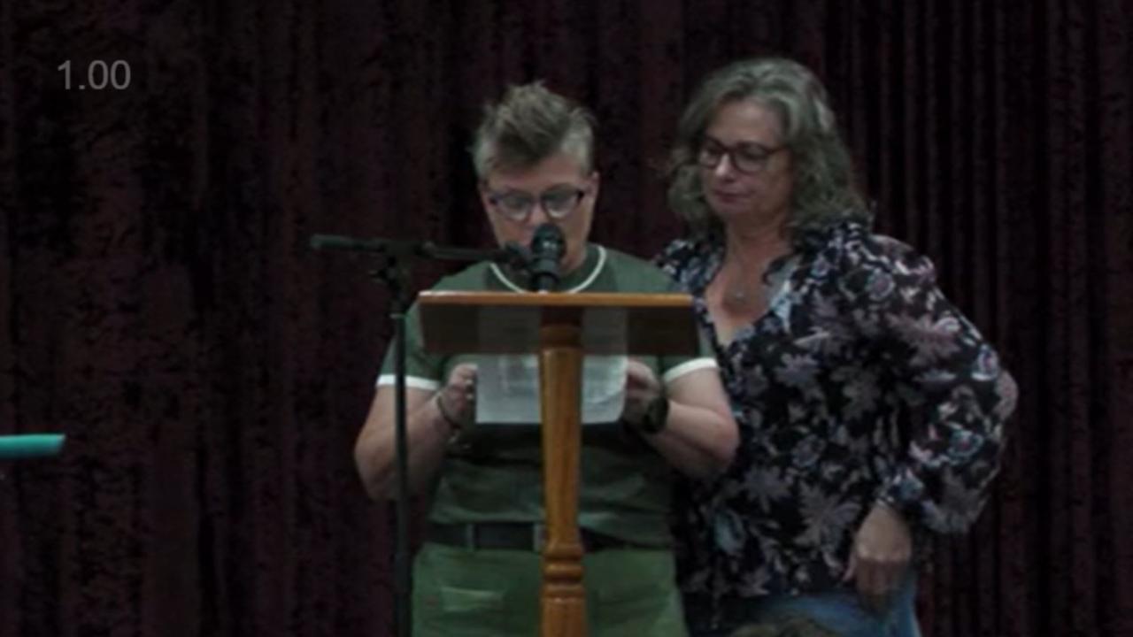 Colleen Falappi's sister read her eulogy on behalf of Colleen at the service. Picture: Screenshot of livestream by Atherton Community Funerals