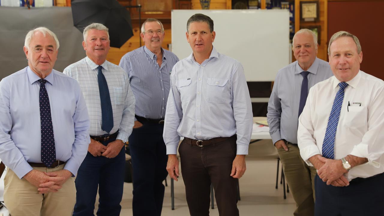 Mayor Paul Antonio (Toowoomba Regional Council), Mayor Paul Petty (Tenterfield Shire Council), Cr Rick Kearney (Goondiwindi Regional Council), Mayor Lawrence Springborg (Goondiwindi Regional Council), Mayor Vic Pennisi (Southern Downs Regional Council), and Mayor Paul McVeigh (Western Downs Regional Council). Mayor Tanya Milligan (Lockyer Valley Regional Council) was unable to attend but was represented at the meeting.