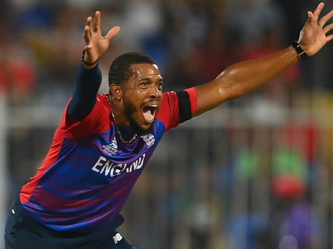 SHARJAH, UNITED ARAB EMIRATES - NOVEMBER 06: Chris Jordan of England unsuccessfully appeals for the LBW of Rassie van der Dussen of South Africa during the ICC Men's T20 World Cup match between England and SA at Sharjah Cricket Stadium on November 06, 2021 in Sharjah, United Arab Emirates. (Photo by Alex Davidson/Getty Images)