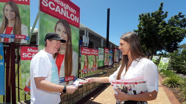 Pre-poll voting at Nerang in 2017 — Labor’s Meaghan Scanlon talks to voter. She later won the marginal seat. Photo by Richard Gosling.