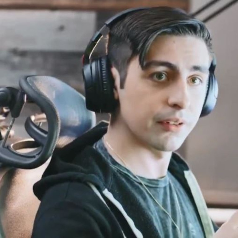 Shroud also defected to Microsoft's mixer for a multimillion-dollar payday.