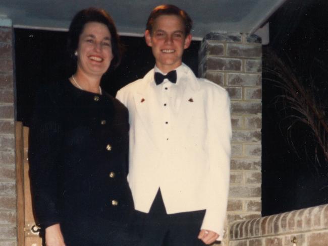 David poses with his mother Karen before his brother Keiran’s wedding.