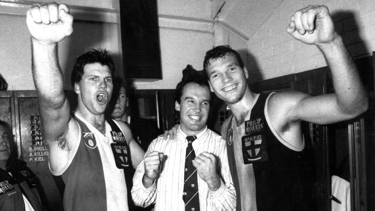 Stewart Loewe, right, helped organise a meetup of St Kilda players from past and present after the passing of Danny Frawley.