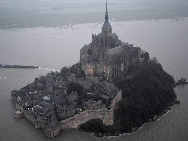 The tide affected the North Sea, the English Channel and to a lesser extent in the Mediterranean but it was particularly strong on France’s northern coast, where it was 14.15 metres difference between high and low tide. Picture: AFP PHOTO / DAMIEN MEYER