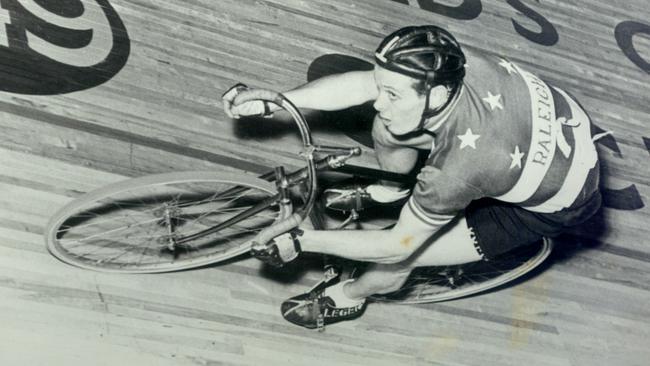 Remembering “forgotten” cycling champ | Gold Coast Bulletin