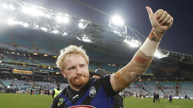 James Graham farewells Bulldogs fans. Picture: AAP