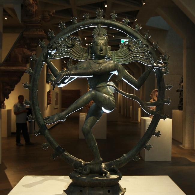 Alleged stolen 900-year-old Indian artefact "Shiva as Lord of the Dance"