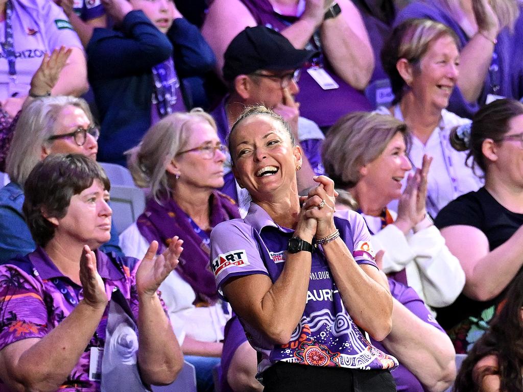 Katie Walker guided the Firebirds for the closing stages of the 2025 Super Netball season. Picture: Bradley Kanaris/Getty Images