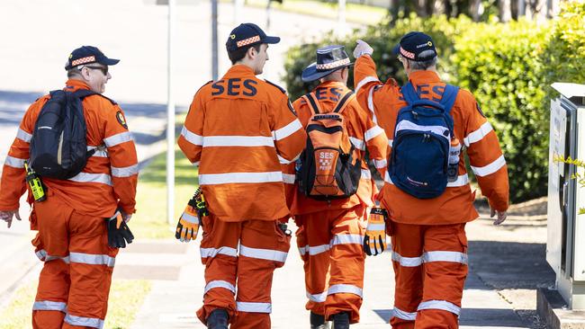 The SES responded to hundreds of calls for help as winds lashed the state overnight.