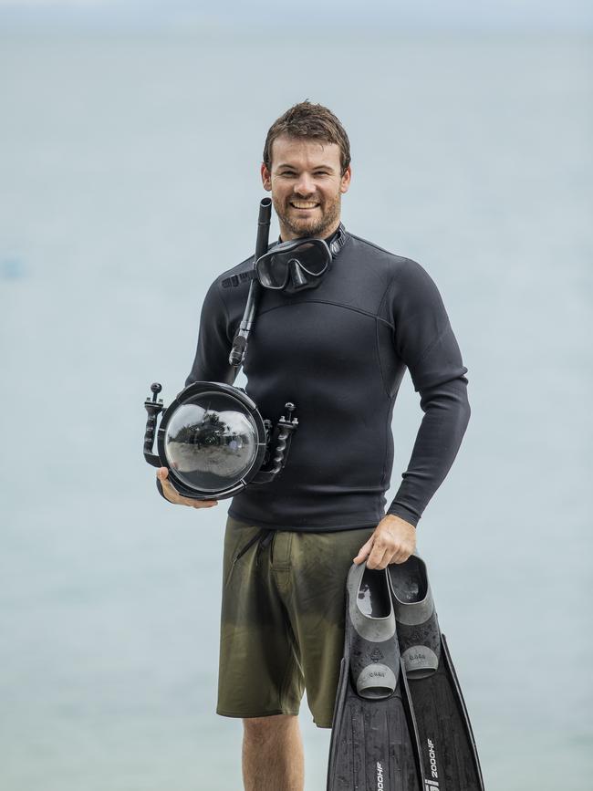 Johnny Gaskell, Daydream Island’s marine biologist and keen underwater photographer.