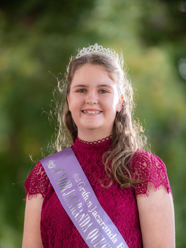 2021 Junior Jacaranda candidate Brooke ChapmanBrooke is proudly sponsored by Farrell McCrohon Stock and Station Agents"I love the unique history of The Jacaranda Festival, the hype and excitement it brings. Wonderful Jacaranda stories shared and many memories made. My favourite Jacaranda memory is the sense of community that arrives each year alongside the beautiful, blossoming trees and the smiling waving Queens. I am ecstatic to be a Junior Queen Candidate!"