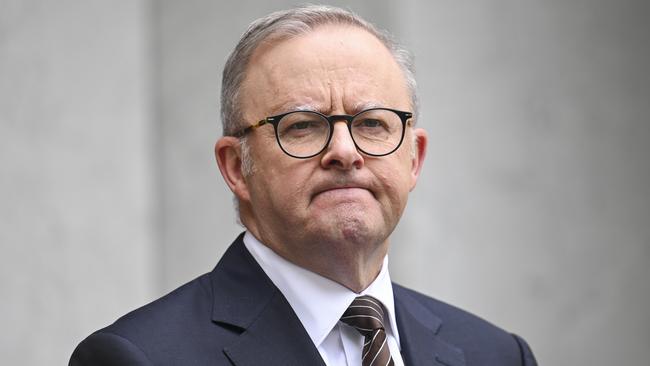 Anthony Albanese is confronting record business insolvencies and rising JobSeeker welfare numbers, as voters seek more cost-of-living support heading into an election year. Picture: Martin Ollman/NewsWire