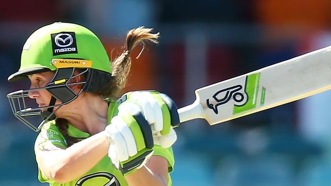 Saskia Horley of the Thunder bats during the Women's Big Bash League (WBBL) cricket match between Melbourne Stars and Sydney Thunder at Manuka Oval in Canberra, Wednesday, November 27, 2019. (AAP Image/Mark Nolan) NO ARCHIVING, EDITORIAL USE ONLY, IMAGES TO BE USED FOR NEWS REPORTING PURPOSES ONLY, NO COMMERCIAL USE WHATSOEVER, NO USE IN BOOKS WITHOUT PRIOR WRITTEN CONSENT FROM AAP