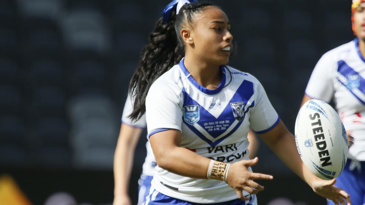 Live stream: Queensland girls proves real family affair