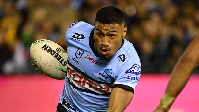 Ronaldo Mulitalo has agreed to a new two-year deal at the Sharks.