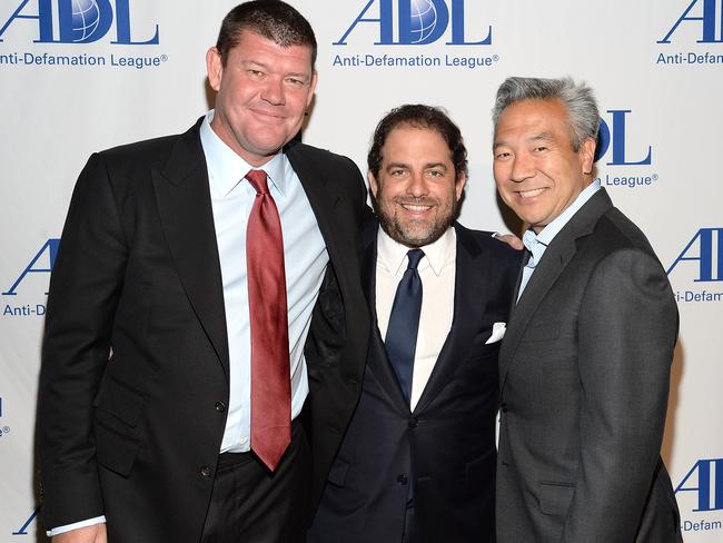  James Packer and Brett Ratner with Warner Bros. Entertainment CEO Kevin Tsujihara in 2015. Picture: Michael Kovac/WireImage