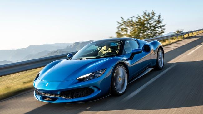 Carmaker Ferrari says it is racing ahead on EVs, although rivals have overtaken it.