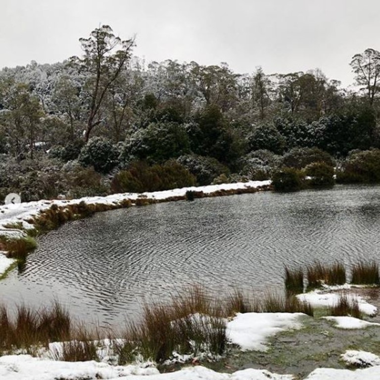 Snow in Cradle Mountain. Picture: @talana.cook