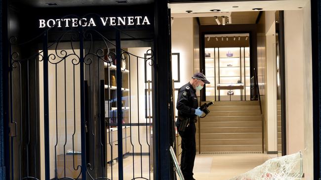 The luxury store was broken into in the early hours of Wednesday morning. Picture: NCA NewsWire / Andrew Henshaw