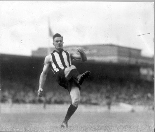 6: GORDON COVENTRY. Collingwood player Gordon Coventry is regarded as one of the greatest full forwards the game has ever seen, the first player to kick 100 goals in a season in 1929, the first to reach 300 games, and Collingwood's leading goalkicker every year from 1922 to 1937.