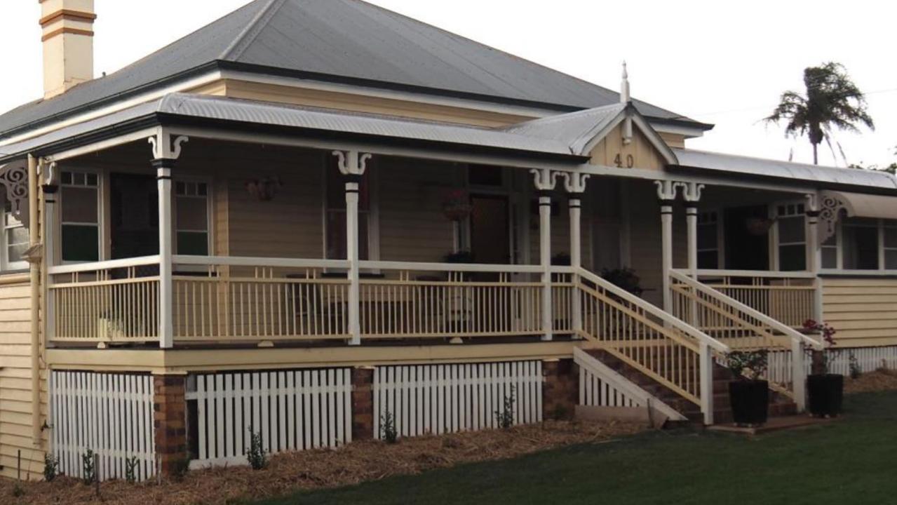 'Rosendale', on Ramsay St in South Toowoomba, which was likely built in the 19th century.