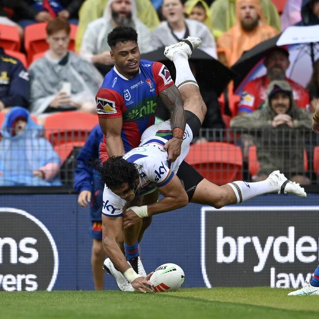 Dallin Watene-Zelezniak had this disallowed.