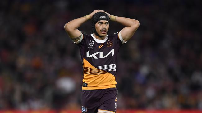 Brendan Piakura has a knee injury.
