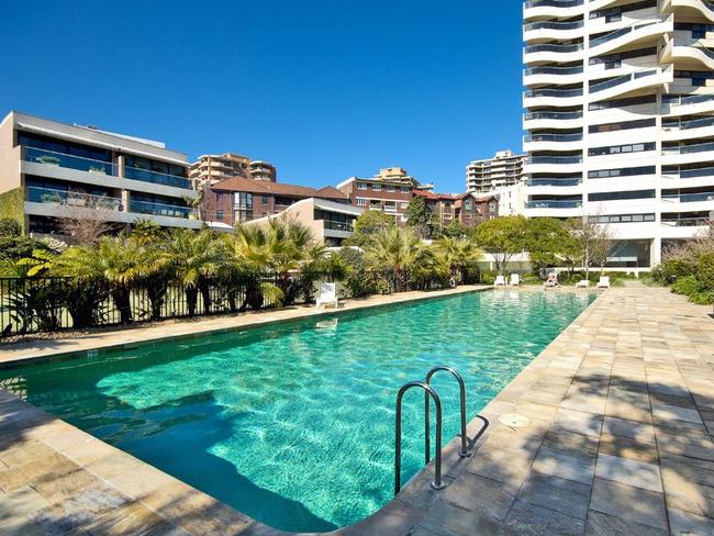 Barnes accrued $20,314 in debt to a Sydney landlord after allegedly not paying rent for a swanky rental property in Darlinghurst. Picture: realestate.com