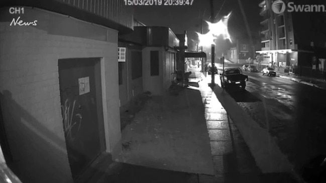 Man Caught On Cctv Doing Poo On Wollongong Street Video The Advertiser