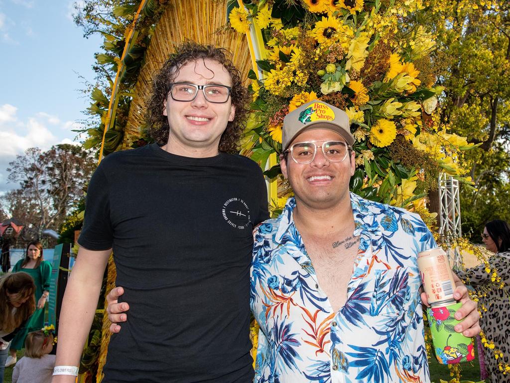 Ryan costain (left) and Tim Haikmoller. Festival of Food and Wine, Queens Park, Toowoomba Carnival of Flowers. Saturday September 10, 2022 Picture: Bev Lacey