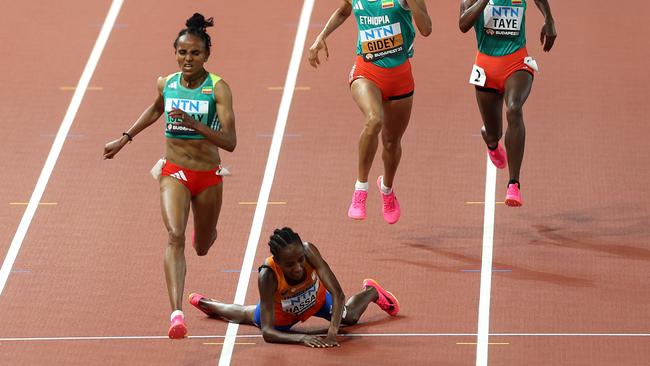 Sifan Hassan of Team Netherlands was so close. Photo by Stephen Pond/Getty Images for World Athletics.