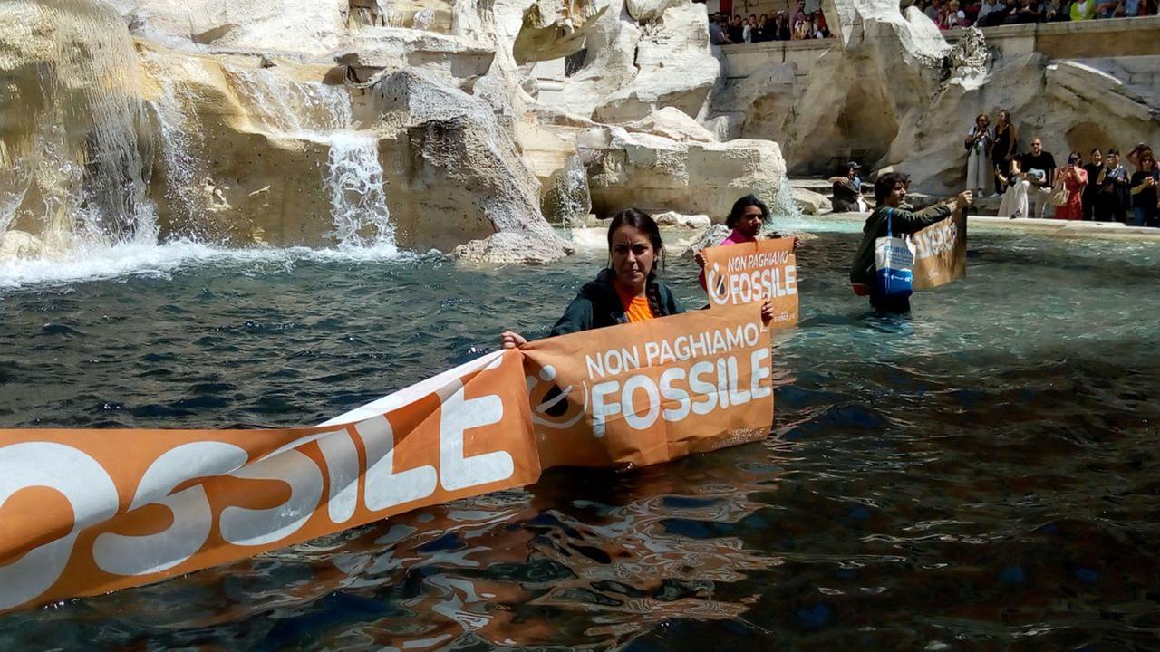 Protesters demanded an end to public subsidies for fossil fuels. Picture: Last Generation/AFP