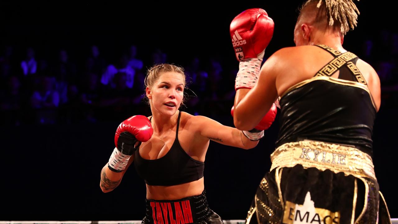 Taylah Robertson during her bout with Kylie Fulmer. Picture: Getty Images