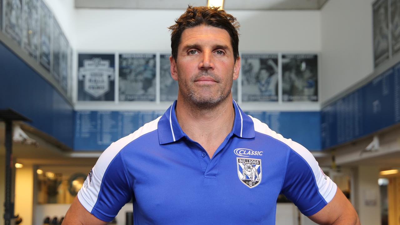 Novel way Trent Barrett kicked off new Canterbury Bulldogs era | The ...