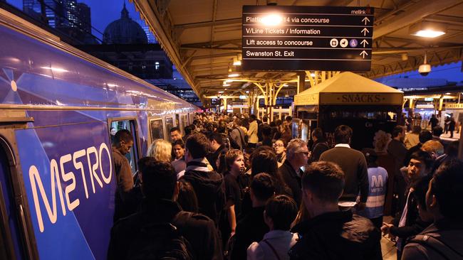 Flinders Street Station during a typical peak hour.