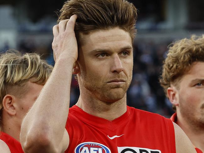 Sydney's Dane Rampe looks dejected after the 2022 AFL Grand Final between the Sydney Swans and Geelong Cats at the MCG on September 24, 2022. Photo by Phil Hillyard(Image Supplied for Editorial Use only - **NO ON SALES** - Â©Phil Hillyard )