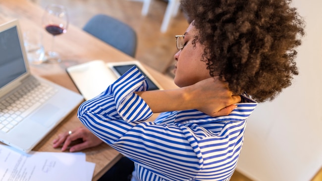 From improving posture and neck pain to boosting productivity, standing desks have been repeatedly linked to several health benefits. Image: iStock